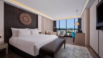 Grand Double Room, 1 King Bed | Desk, laptop workspace, soundproofing, free WiFi