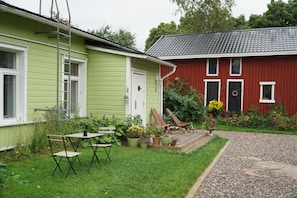 Ulkoruokailutilat