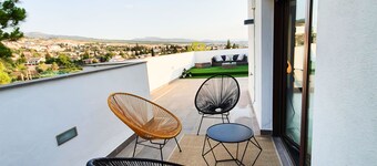 Villa Mirador Don Salvador, charming house to enjoy the best of Granada