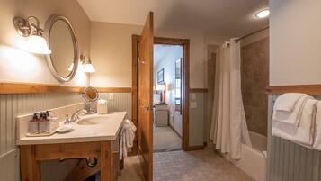 Condo, 2 Bedrooms | Bathroom