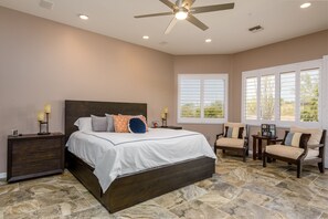 Casa, 3 habitaciones | 3 habitaciones, escritorio, tabla de planchar con plancha y wifi gratis 