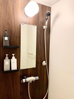 双床房, 无烟房 | 浴室 | 淋浴设施、免费洗浴用品、吹风机、电子马桶