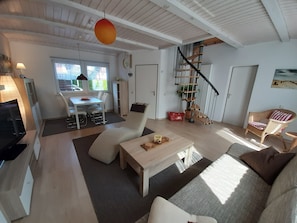 Fernseher, Kamin