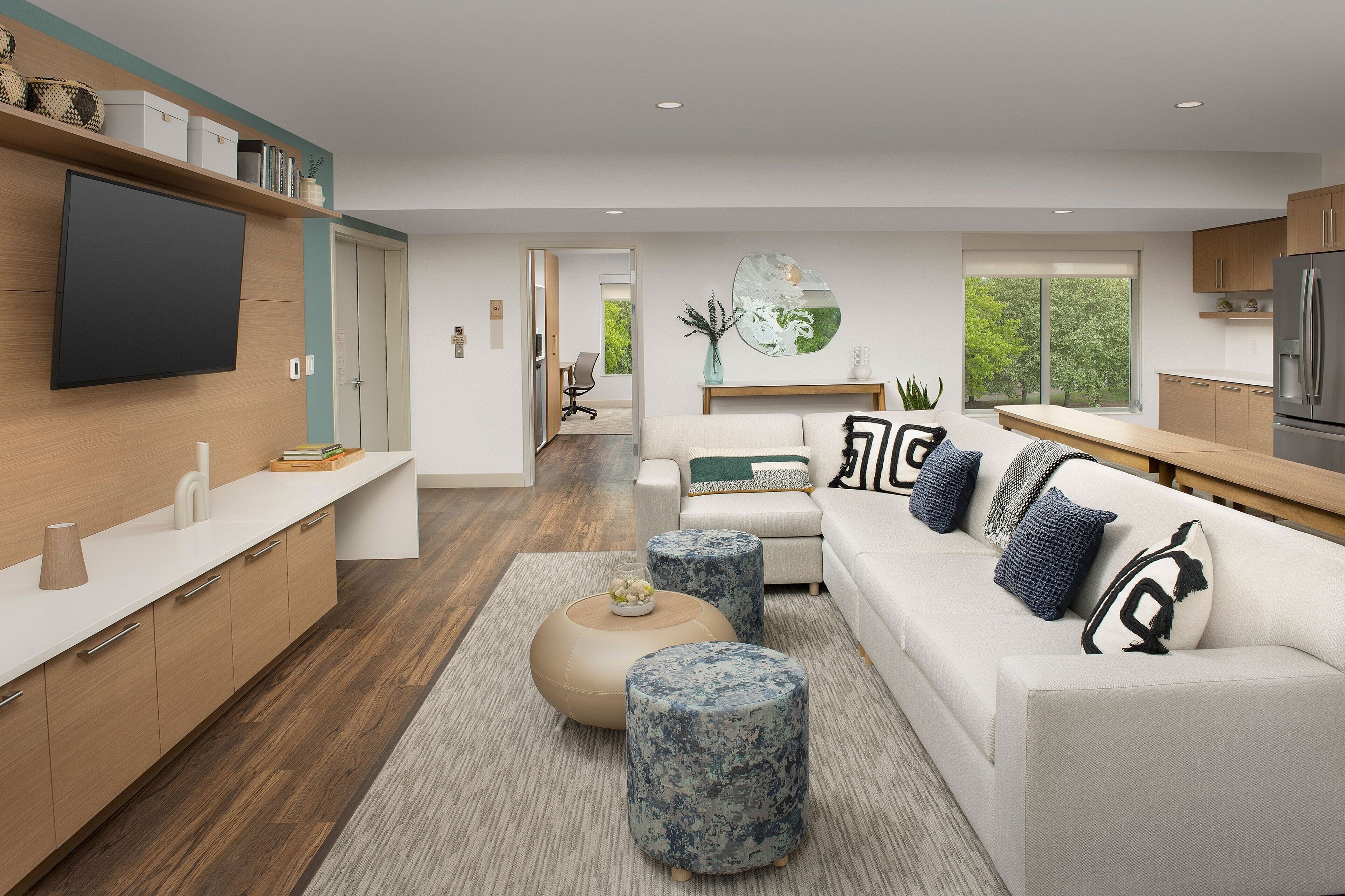 egyptian cotton sheets, premium bedding, pillow-top beds, in-room safe