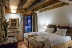 3 habitaciones y acceso a internet