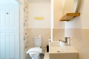 مجففات شعر، ورق حمّام