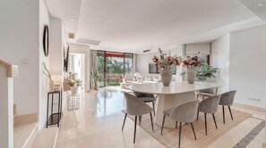 Dining - La Alzambra Duplex Penthouse (Nueva Andalucia)