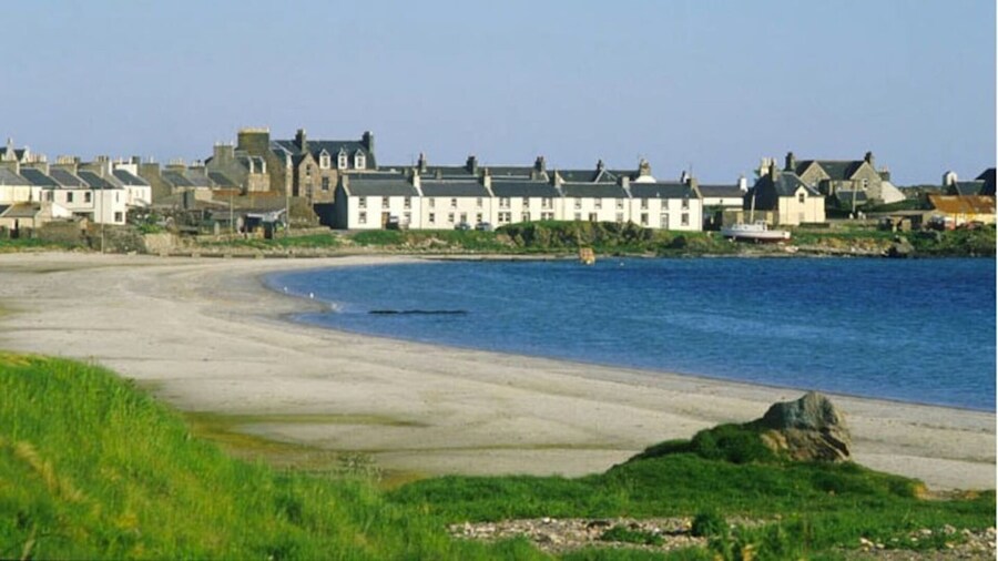 Quaint and Quirky Coastal Cottage Islay