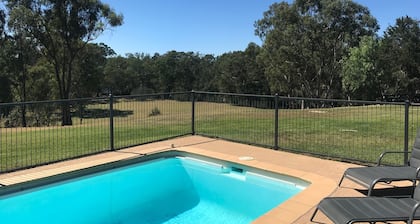 MacArthur Park - stunning, private 4 bedroom house with panoramic views