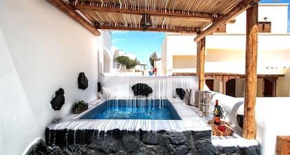 Asera Suites Near Kamari Beach