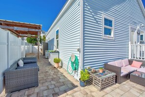 Unclassified image, 4 of 23, button - W15 - 3 bed, 2 bath Caribbean Bungalow with Dockage (Marathon)