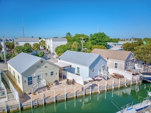 Exterior - W16 - 3 bed, 2 bath Tropical Bungalow with Dockage (Marathon)