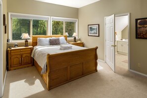 5 habitaciones, tabla de planchar con plancha y cuna de viaje 