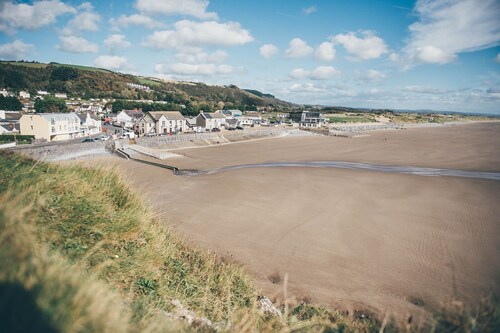 Perfect romantic break-  cottage in Laugharne