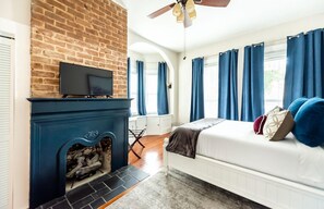 2 chambres, fer et planche à repasser, Wi-Fi gratuit, draps fournis
