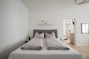 1 室のベッドルーム、アイロン / アイロン台、WiFi、ベッドシーツ