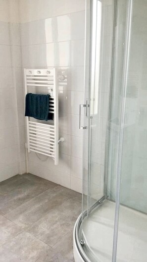 Shower - Homerez - House Pontorson, enclosed garden (Pontorson)