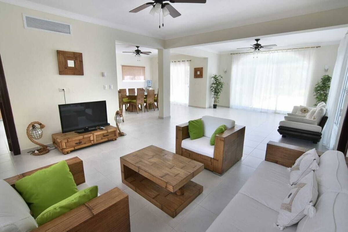 Villa Cocotal - Punta Cana Luxe 4BR | Wohnbereich