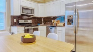 Coffee/tea maker, fridge, microwave, oven - Sosuite | Foosball 3BR Apt w W/D (Philadelphia)