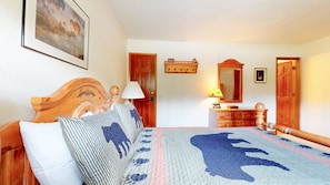 Condo, 2 Bedrooms