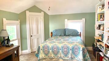 3 Schlafzimmer, Zimmersafe, Bügeleisen/Bügelbrett, WLAN