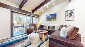 智能電視、壁爐