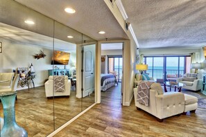 3 habitaciones, tabla de planchar con plancha y wifi gratis