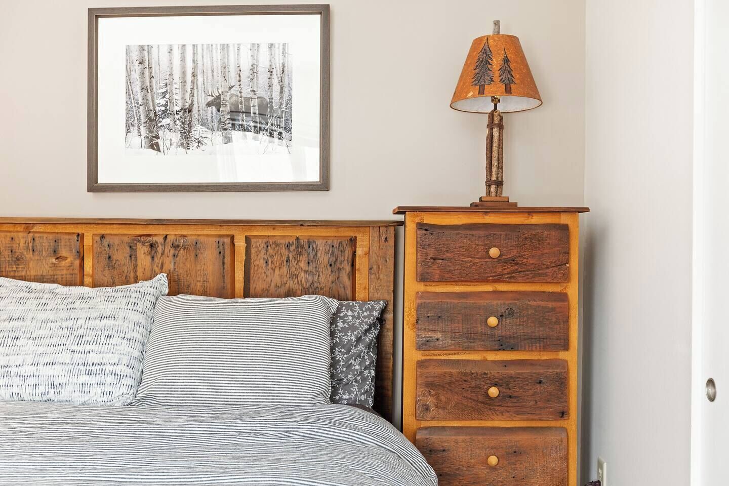 1 chambre, fer et planche à repasser, lit parapluie, Wi-Fi gratuit