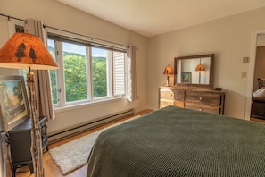 1 dormitorio, tabla de planchar con plancha, cuna de viaje y wifi gratis