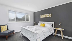 4 bedrooms, hypo-allergenic bedding, iron/ironing board, WiFi
