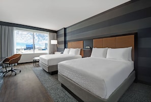 Hypo-allergenic bedding, in-room safe, blackout curtains, free WiFi