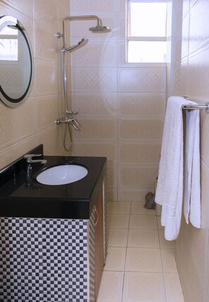 Doccia, asciugamani, sapone