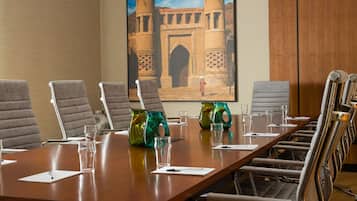 Meeting facility