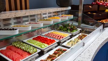 Tägliches inbegriffenes Frühstücksbuffet