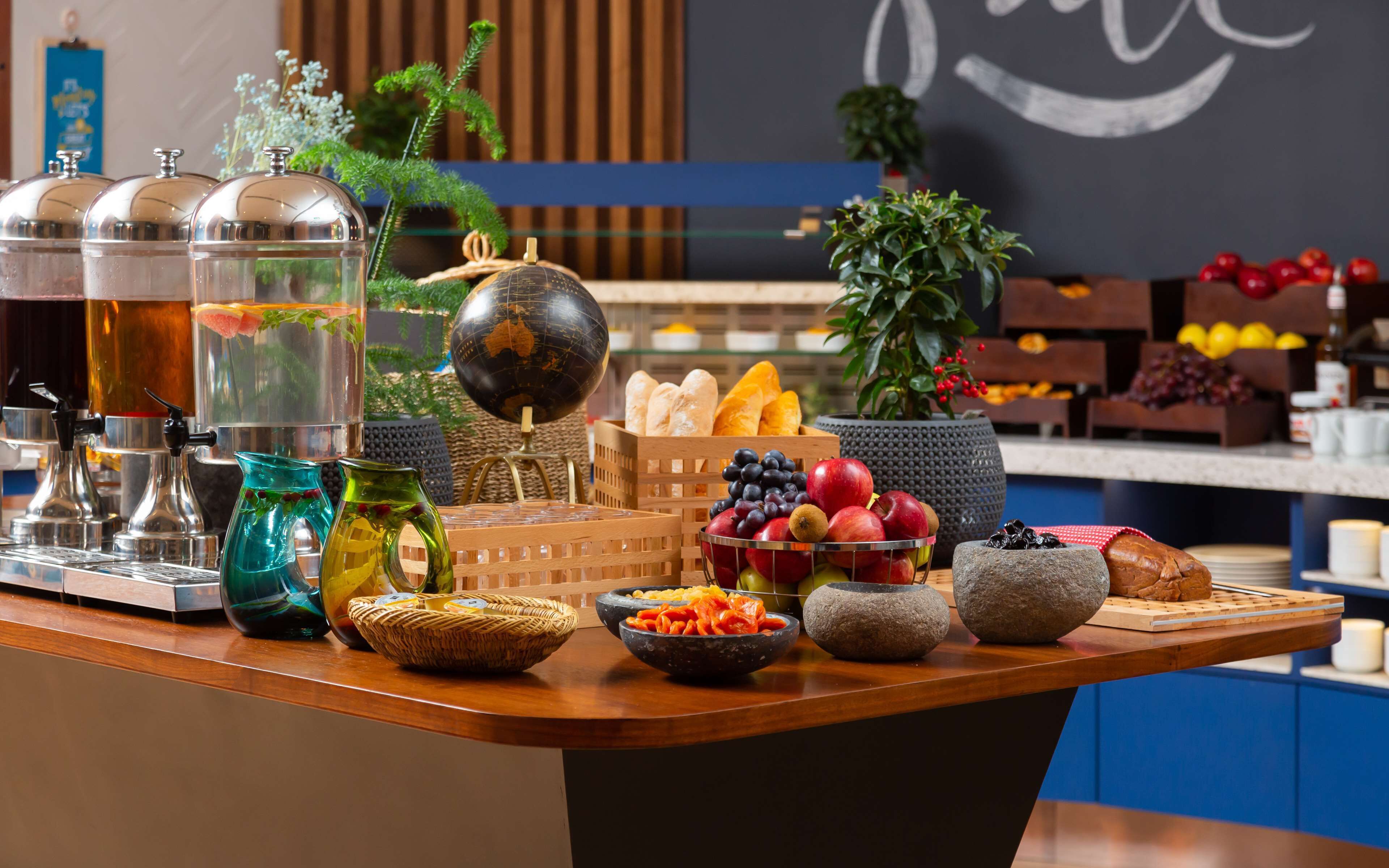 Desayuno buffet incluido todos los días 