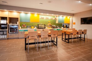 Tägliches inbegriffenes Frühstücksbuffet