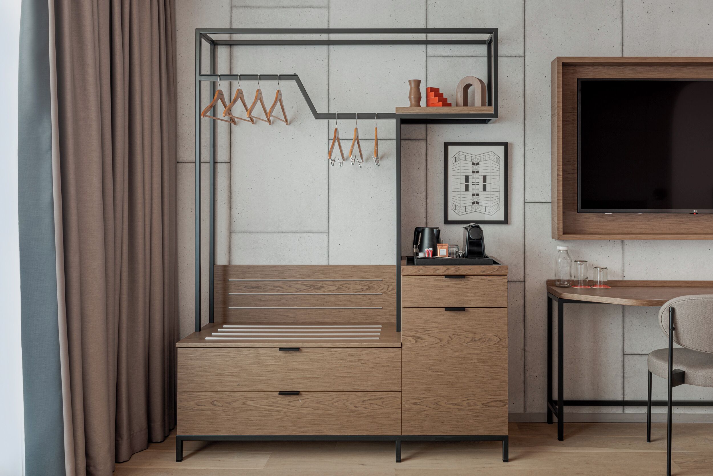 room, 1 king bed, accessible | premium bedding, memory-foam beds, minibar, in-room safe