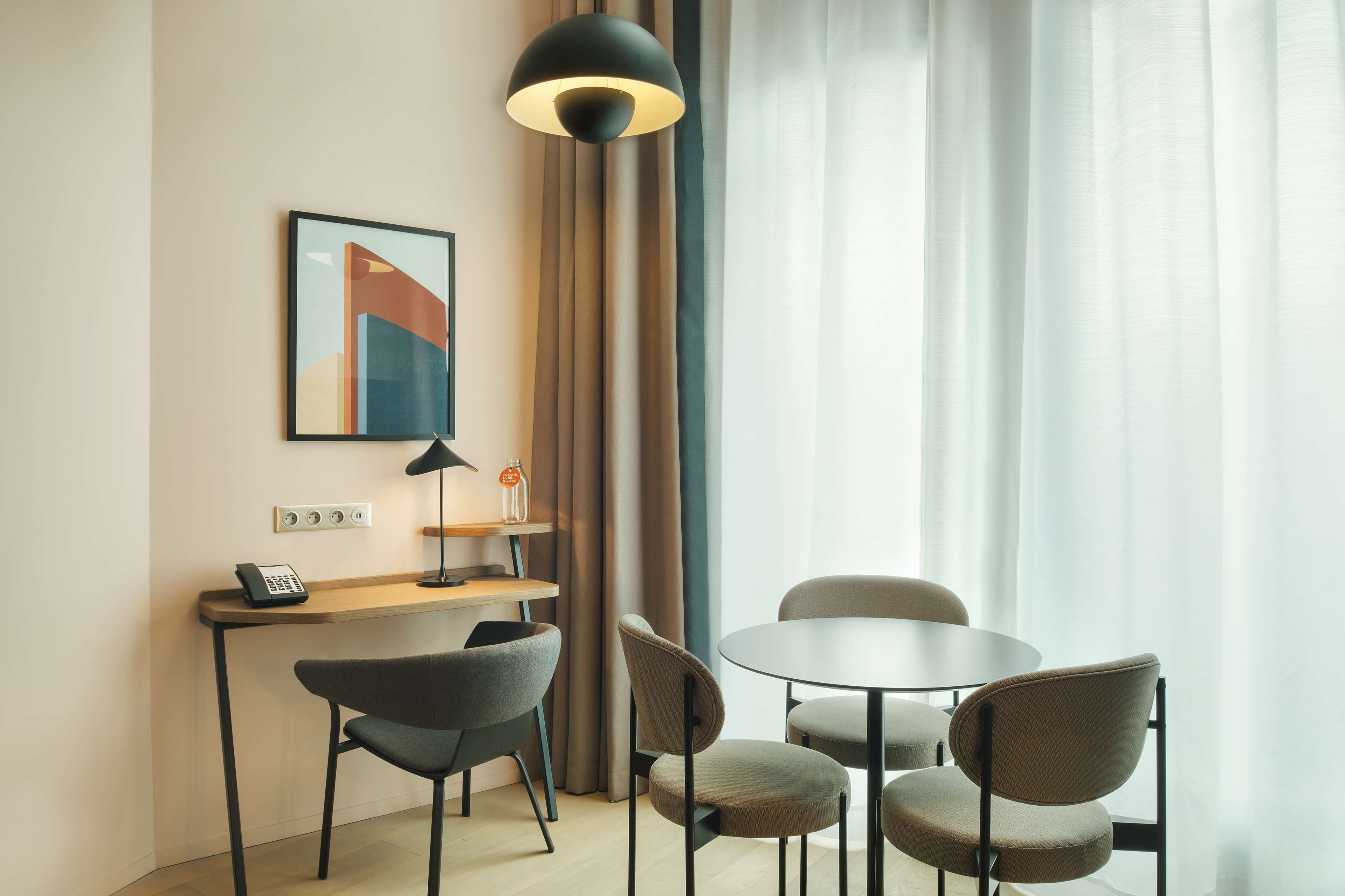 eylau loft with terrace | living area | 120-cm flat-screen tv with satellite channels, tv