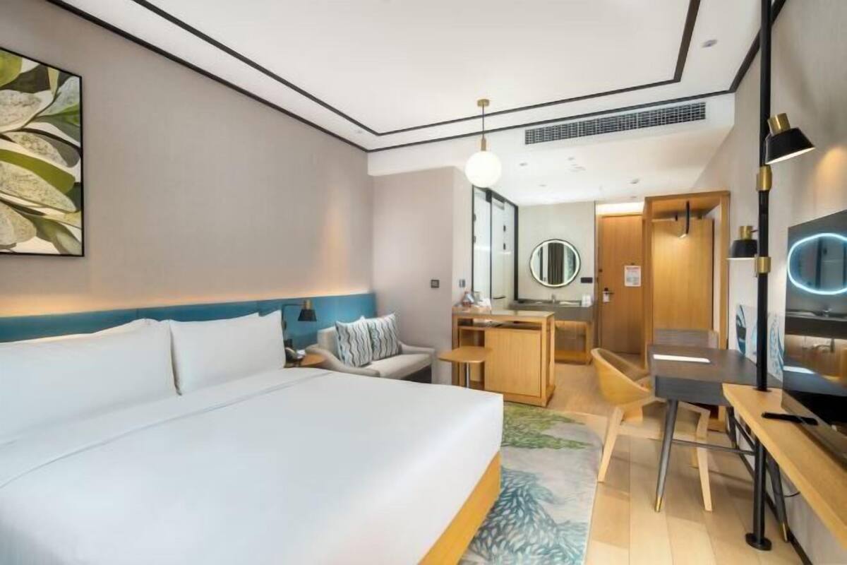 Minibar, skrivbord, arbetsyta för laptop och gratis barnsängar