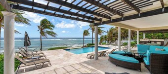 In Harmony: Beachfront Villa w/Private Pool, Outdoor Kitchen, & Free Kayak!