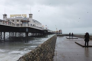 مكان جذب سياحي