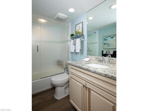 Bathroom - Beautiful Park Shore Condo (Naples)