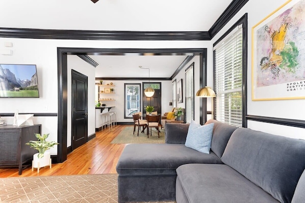 TV, fireplace, offices