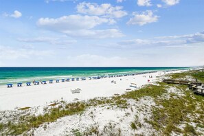 On the beach, sun-loungers - Destin Gulfgate 0203, Beachfront Condo in Heart of Destin! (Destin)
