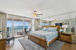 2 bedrooms, iron/ironing board, free WiFi, bed sheets - Destin Gulfgate 0301, Beachfront Condo in the Heart of Destin! (Destin)