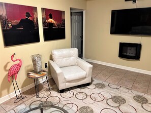 Smart TV - Most Comfortable Sleep You'll Get. Highest Rated across all Platforms (Baton Rouge)