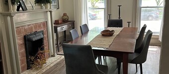  4 bedroom house walking distance from Milwaukee Bucks Fiserv Forum 