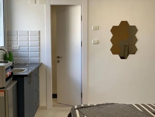 Private stylish&Modern Double Bed Apartment&NTFLIX 26