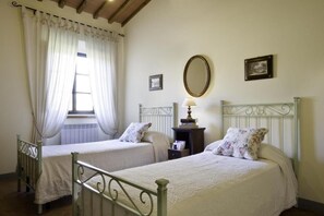 2 bedrooms