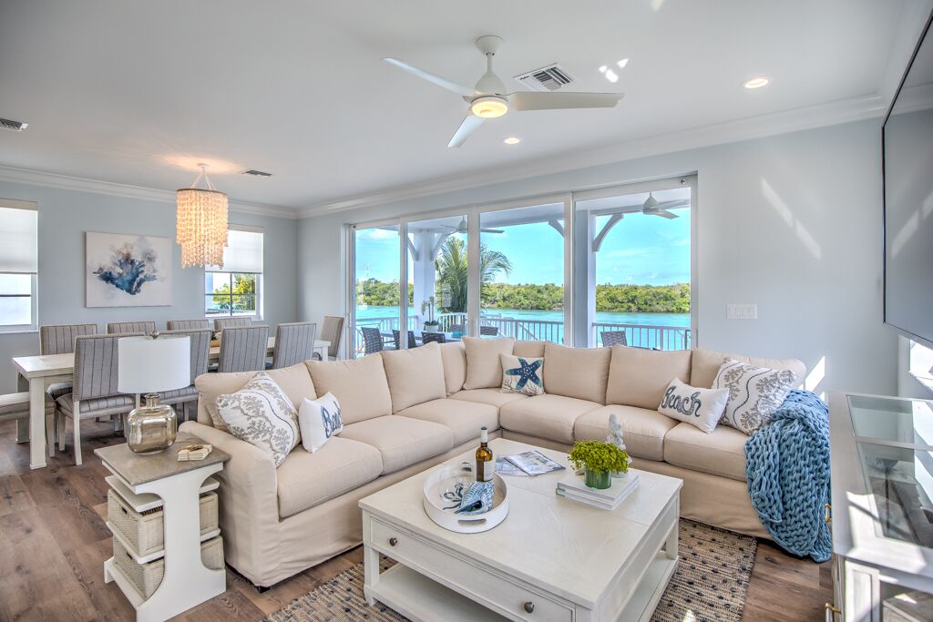 5 Star Modern New Construction Bayfront Home With Private Pool and Dock